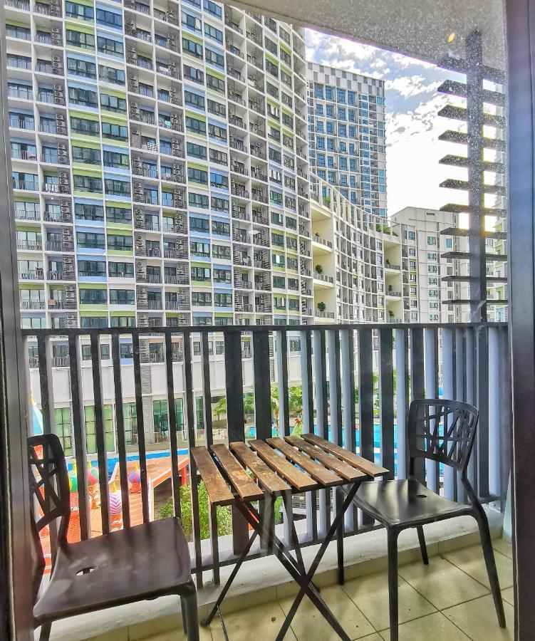 Apartment I-city @ Sky Pool *